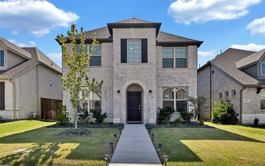 Property photo for 16916 Sophora Avenue, Justin, TX