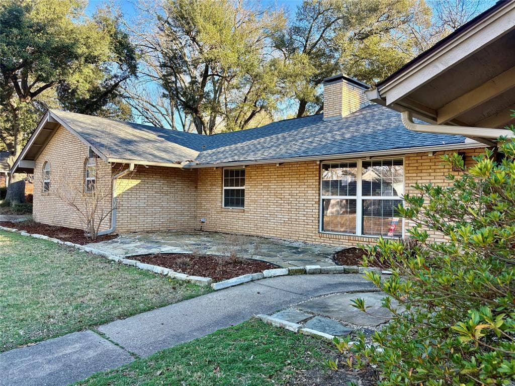 221 La Jolla Drive, Athens, TX 75751 221 La Jolla Drive, Athens, TX 75751