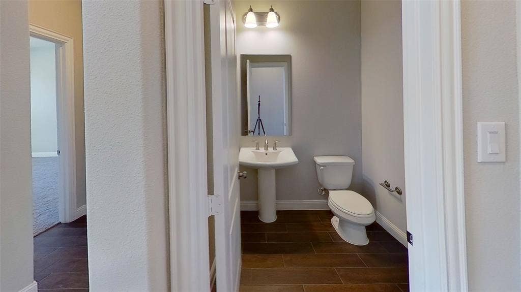 6117 Horsetail Drive, McKinney, TX 75071 6117 Horsetail Drive, McKinney, TX 75071