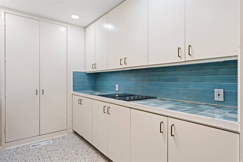 3020 N 43rd Street, Waco, TX 76710 3020 N 43rd Street, Waco, TX 76710