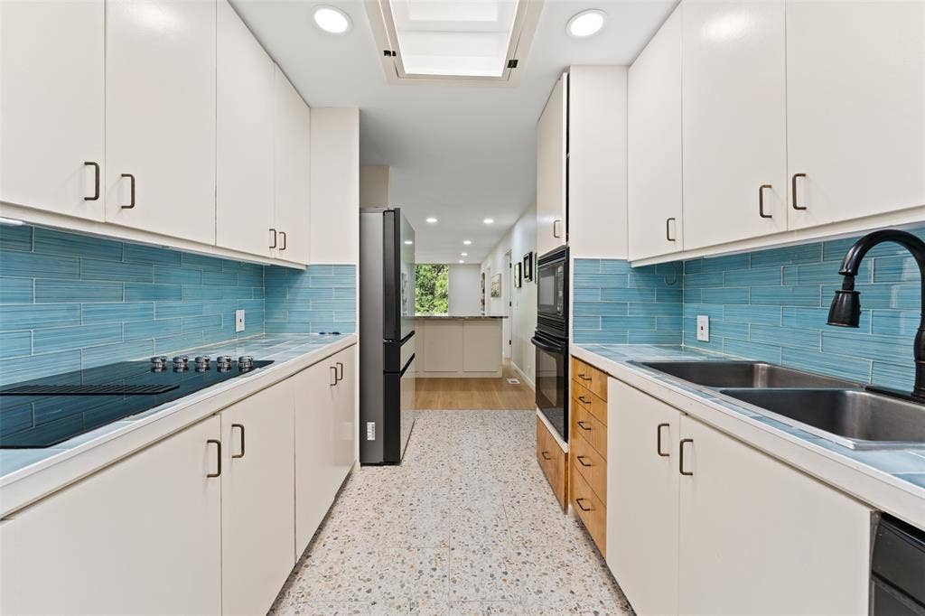 3020 N 43rd Street, Waco, TX 76710 3020 N 43rd Street, Waco, TX 76710