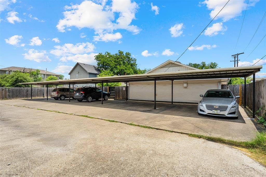 1405 Speight Avenue, #1, Waco, TX 76706 Multi-vehicle carport with a durable metal roof and concrete parking surface