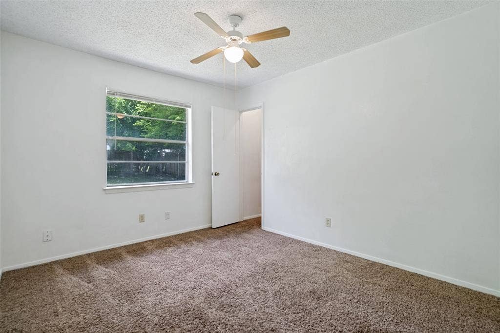 6220 Stardust Drive S, Watauga, TX 76148 6220 Stardust Drive S, Watauga, TX 76148