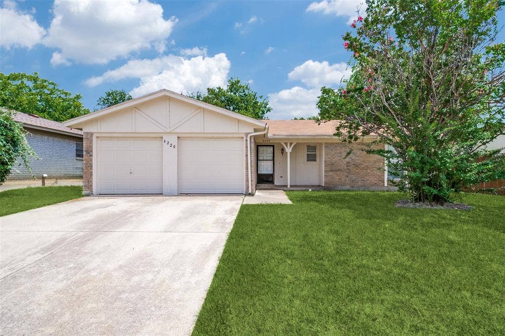 6220 Stardust Drive S, Watauga, TX 76148 6220 Stardust Drive S, Watauga, TX 76148