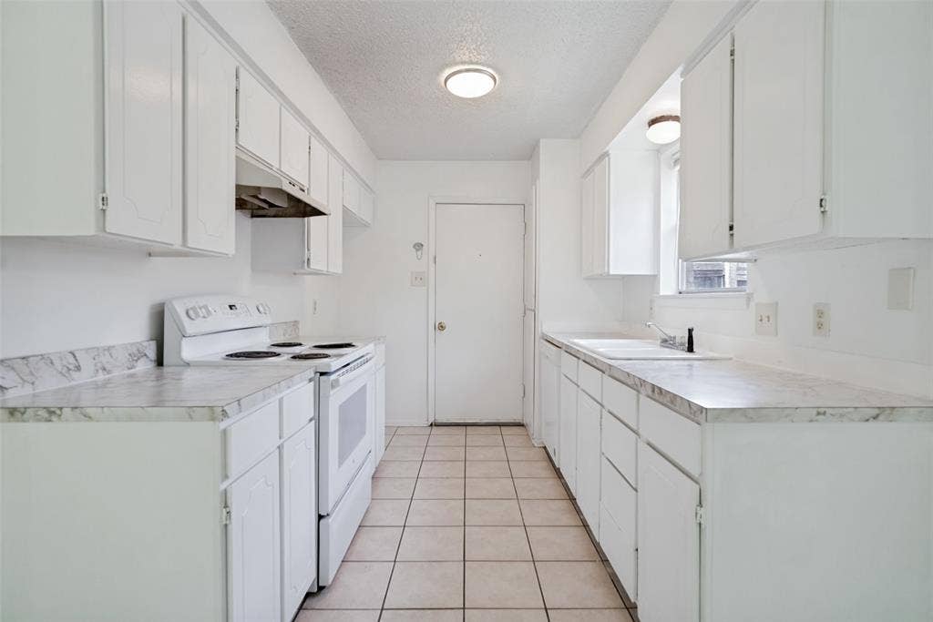 6220 Stardust Drive S, Watauga, TX 76148 6220 Stardust Drive S, Watauga, TX 76148