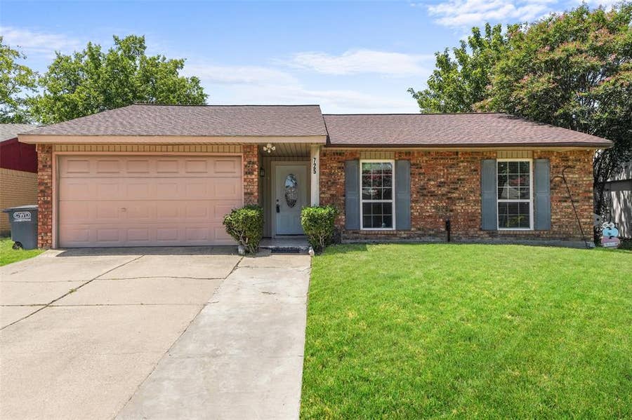 Property photo for 725 Valley View Drive, Allen, TX