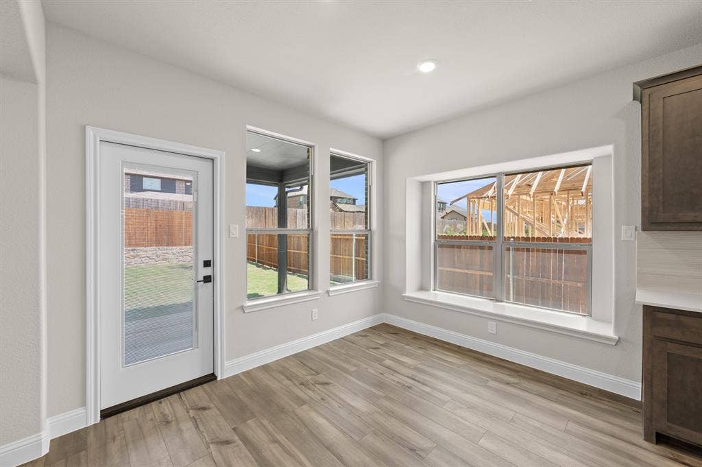 DFW-Redden Farms-Concept 3135-404 Brahman Lane-Breakfast nook-Risewell Homes