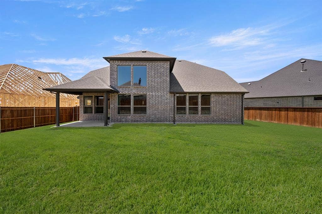 DFW-Redden Farms-Concept 3135-404 Brahman Lane-Back Exterior-Risewell Homes-2