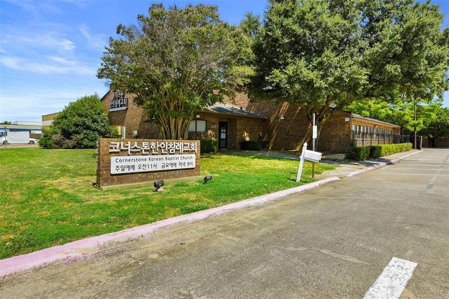 Property photo for 1410 N Mac Arthur Drive, Carrollton, TX