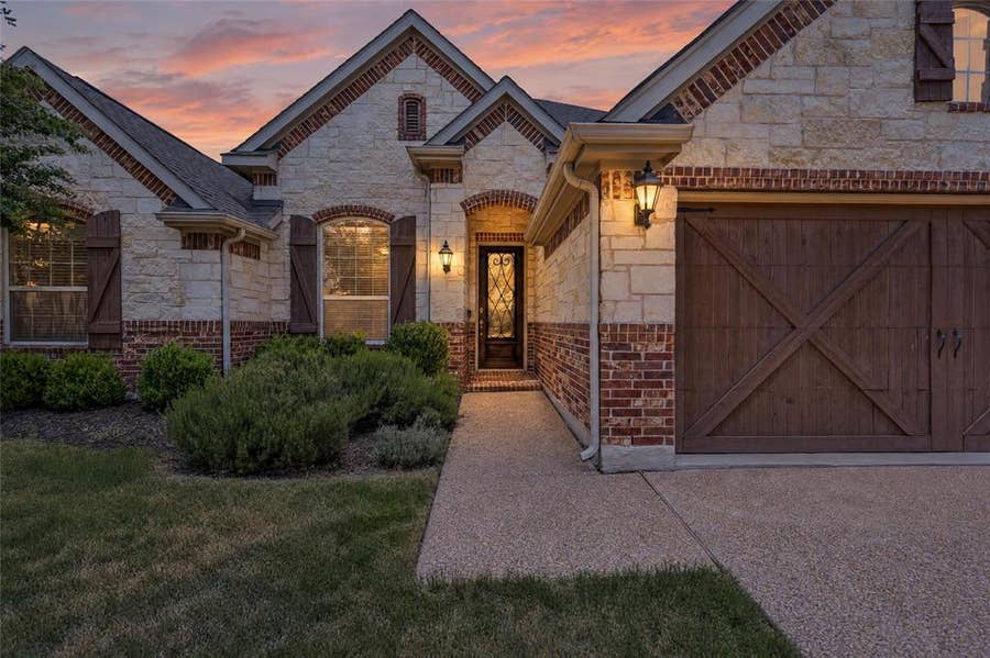Property photo for 2721 Driftwood Creek Trail, Celina, TX