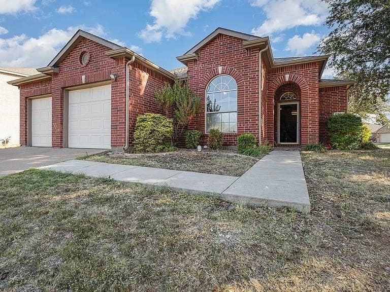 Property photo for 10502 Augusta Lane, Rowlett, TX