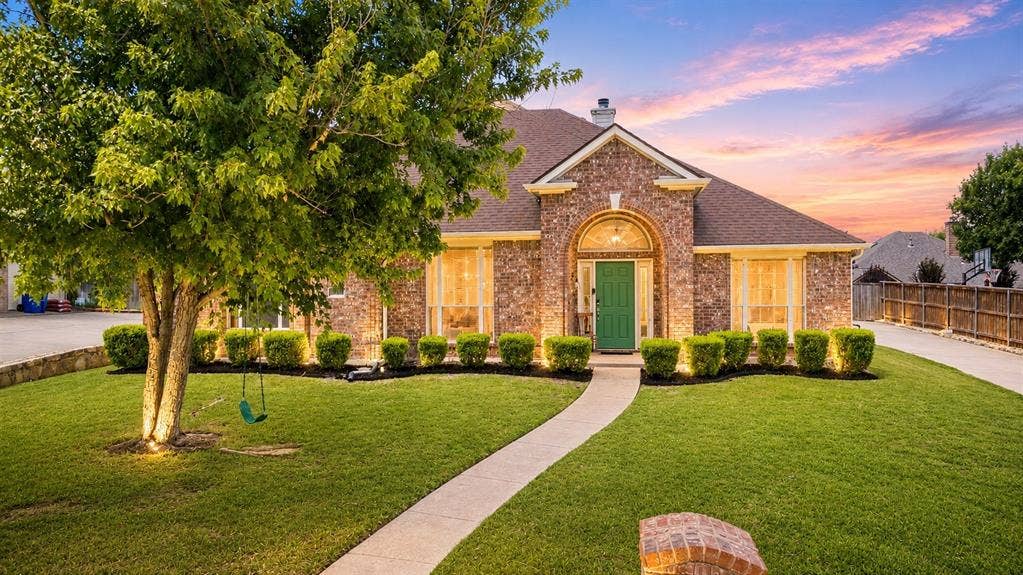 3019 Saint Amanda Drive, Mansfield, TX 76063 3019 Saint Amanda Drive, Mansfield, TX 76063