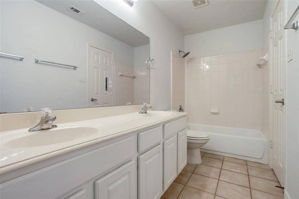 1627 Summerfield Drive, Allen, TX 75002 1627 Summerfield Drive, Allen, TX 75002