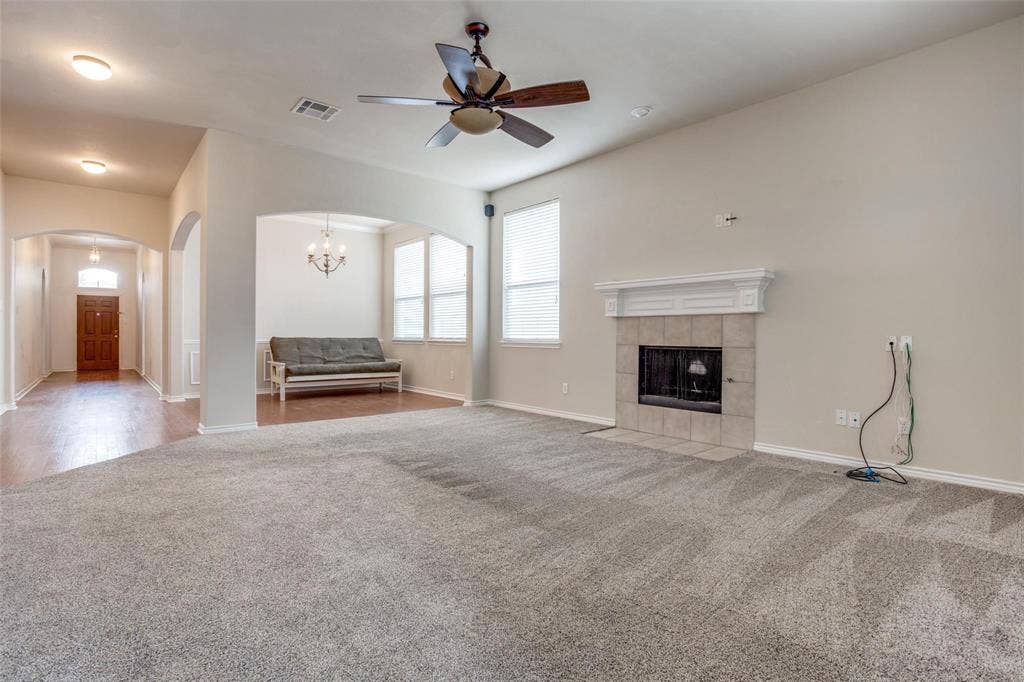 1627 Summerfield Drive, Allen, TX 75002 1627 Summerfield Drive, Allen, TX 75002