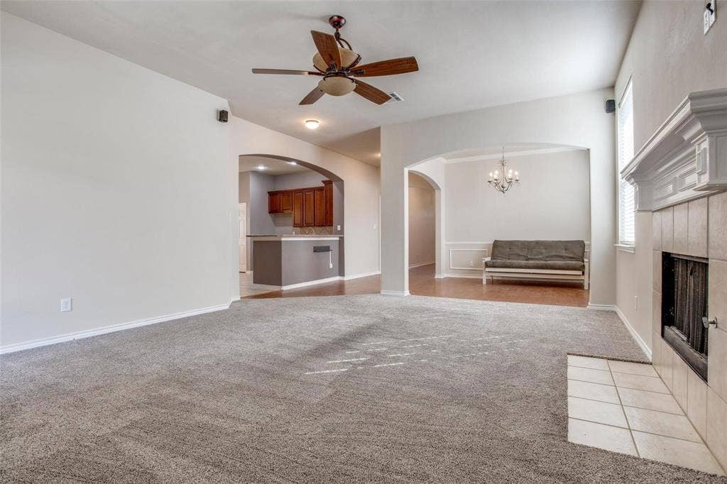 1627 Summerfield Drive, Allen, TX 75002 1627 Summerfield Drive, Allen, TX 75002