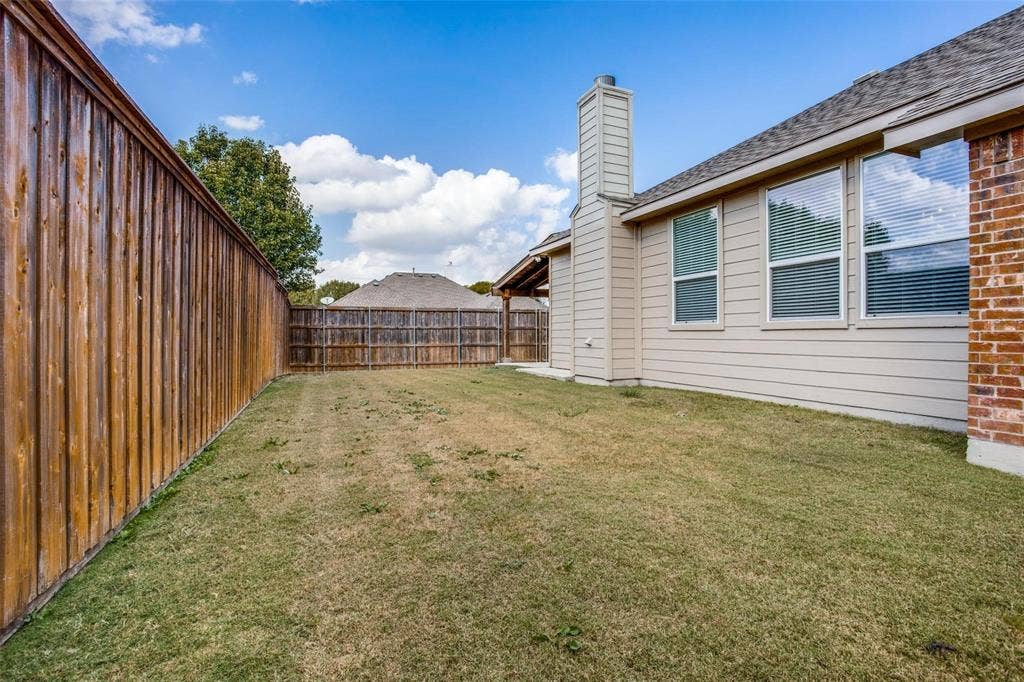 1627 Summerfield Drive, Allen, TX 75002 1627 Summerfield Drive, Allen, TX 75002