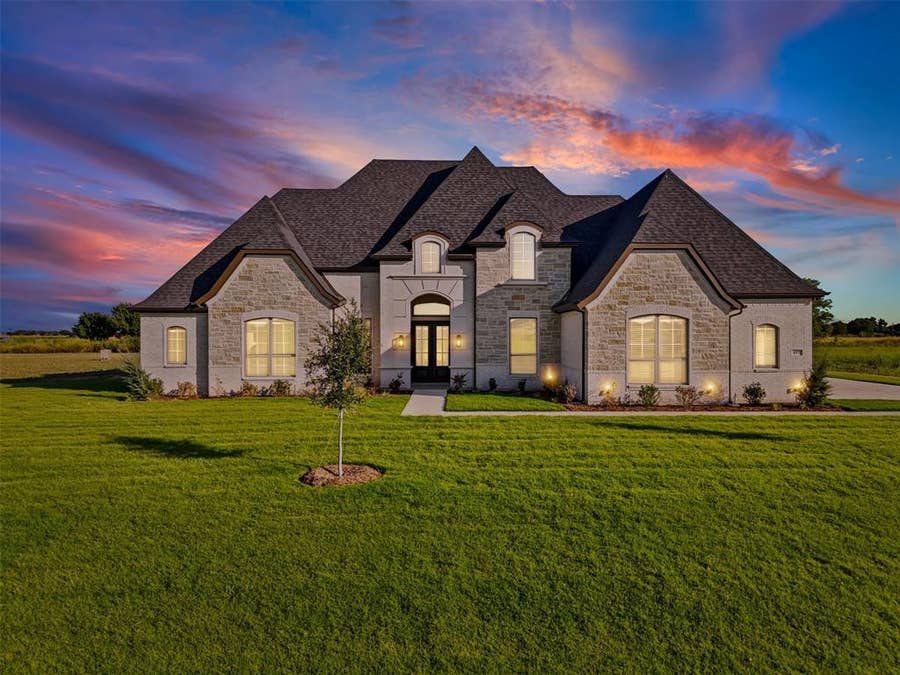 Property photo for 157 Lila Lake Drive, Waxahachie, TX