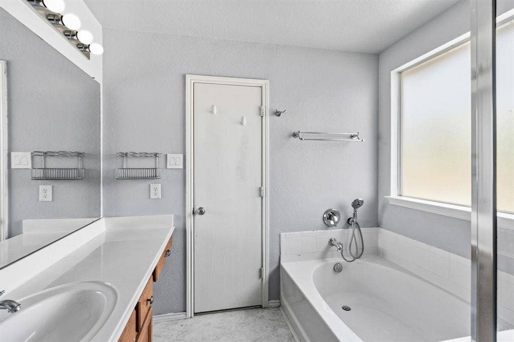 2217 Eisenhower Drive, McKinney, TX 75071