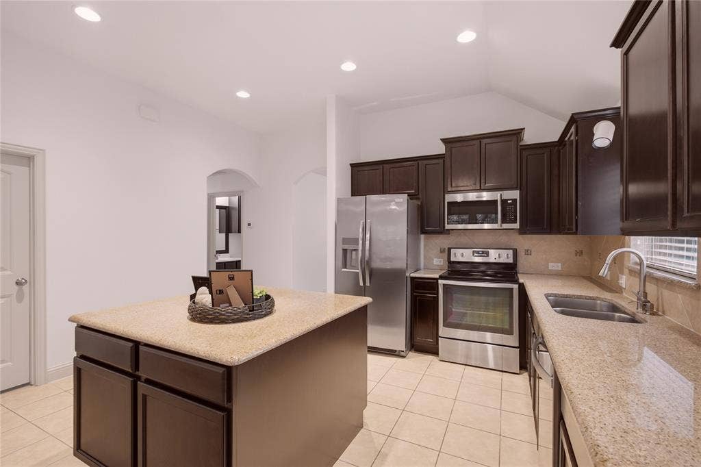 3030 Whispering Pine Boulevard, Melissa, TX 75454