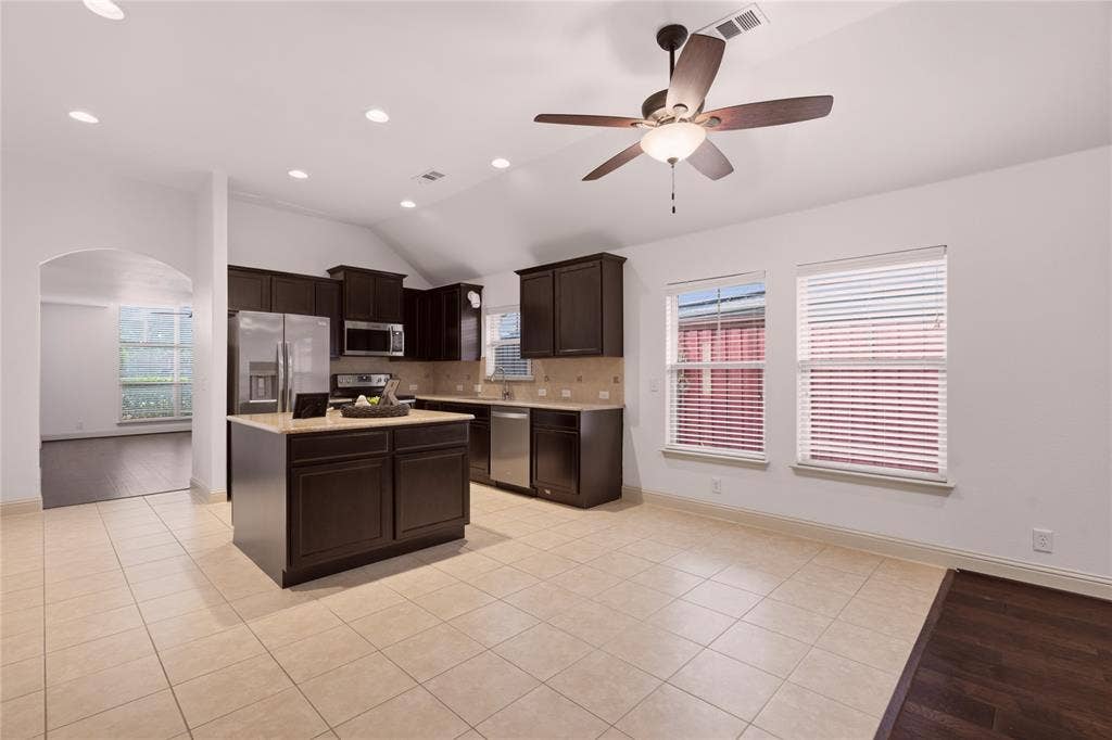 3030 Whispering Pine Boulevard, Melissa, TX 75454
