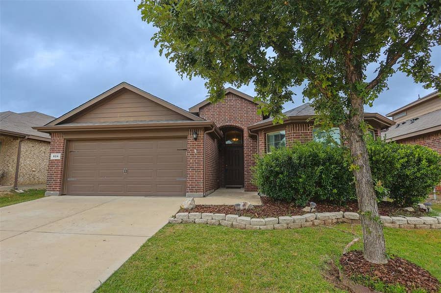 Property photo for 624 River Rock Drive, Azle, TX