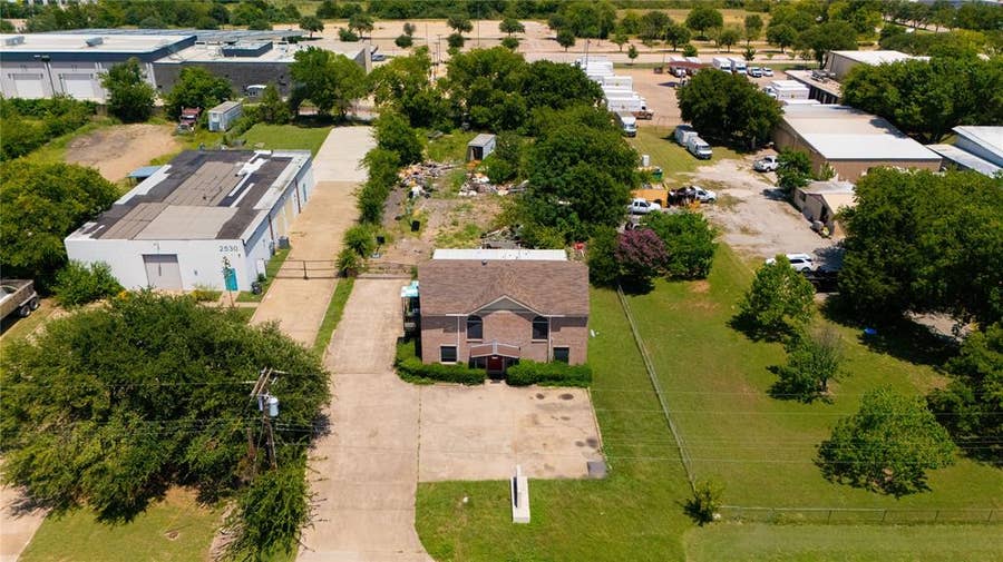 Property photo for 2526 Hullette Avenue, Lancaster, TX