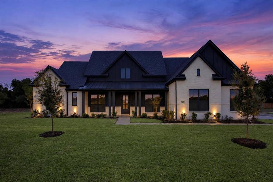 Property photo for 209 Samir Lane, Waxahachie, TX