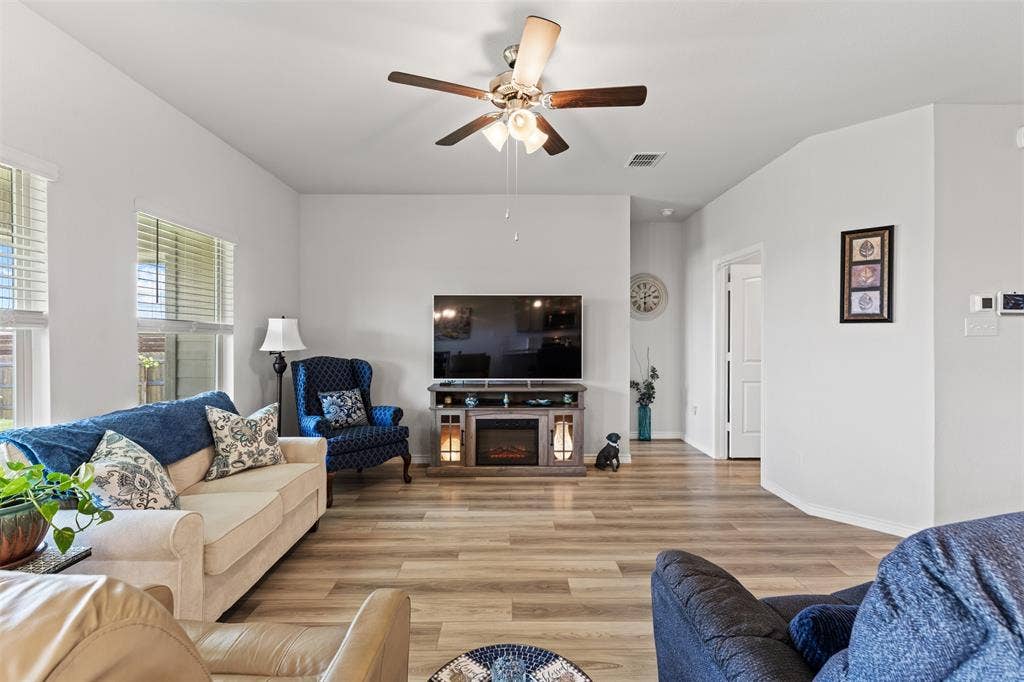 10805 Peperak Court, Waco, TX 76708