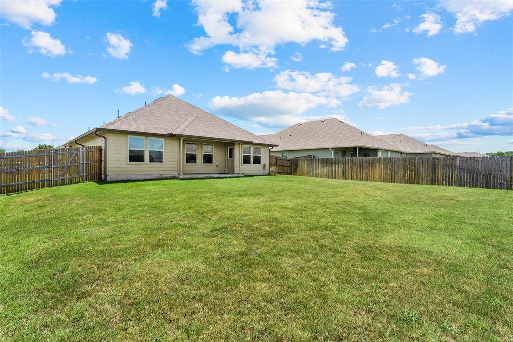10805 Peperak Court, Waco, TX 76708