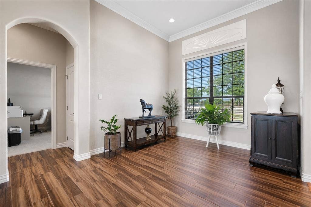 1009 Summerlin Drive, Granbury, TX 76048 1009 Summerlin Drive, Granbury, TX 76048