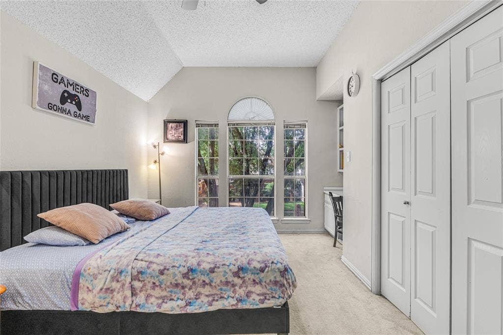 4105 Crest Ridge Drive, Irving, TX 75061 4105 Crest Ridge Drive, Irving, TX 75061