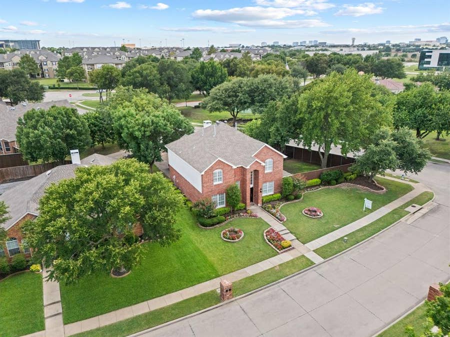 Property photo for 9503 Saddle Drive, Frisco, TX