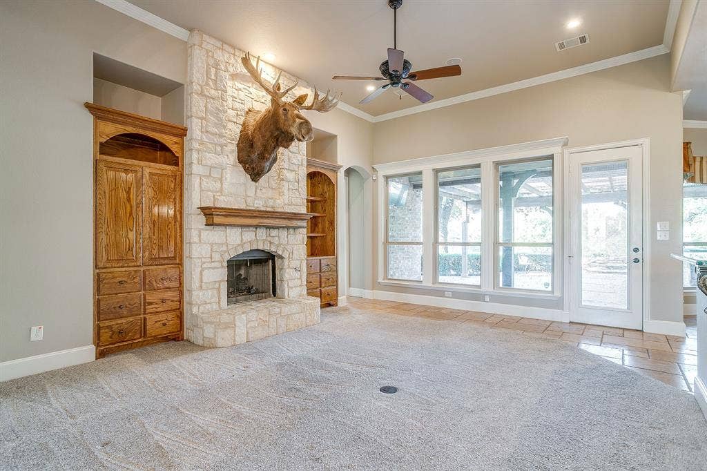 9549 Dickson Road, Fort Worth, TX 76179 9549 Dickson Road, Fort Worth, TX 76179