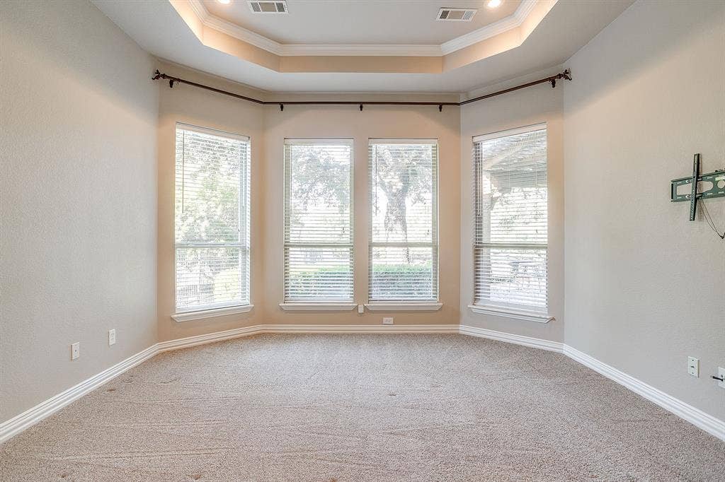 9549 Dickson Road, Fort Worth, TX 76179 9549 Dickson Road, Fort Worth, TX 76179