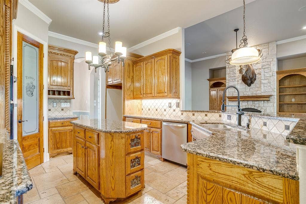 9549 Dickson Road, Fort Worth, TX 76179 9549 Dickson Road, Fort Worth, TX 76179
