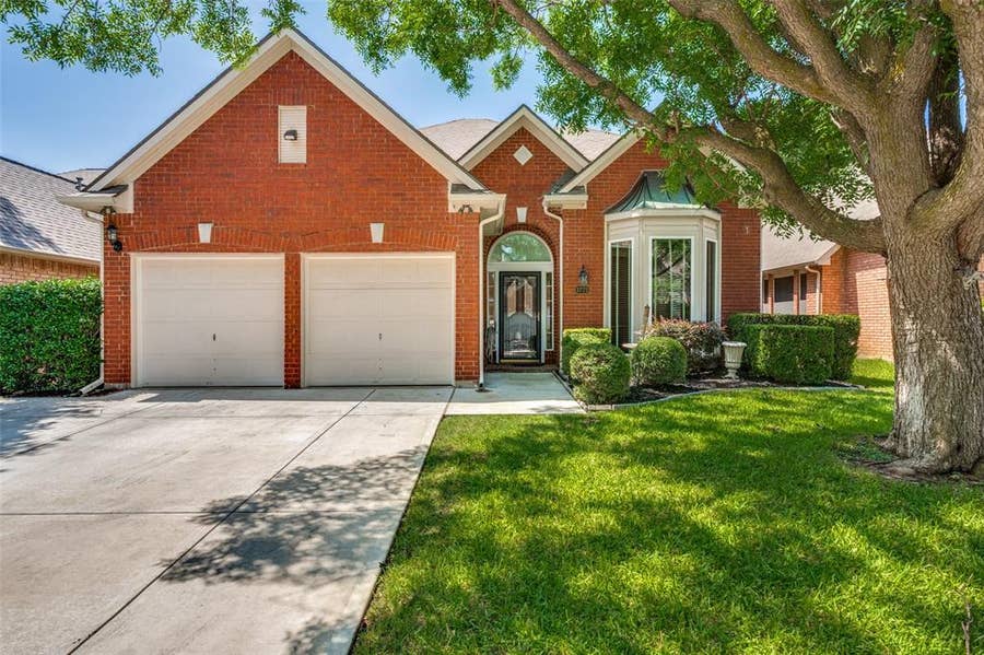 Property photo for 3772 Waterside Court, Addison, TX