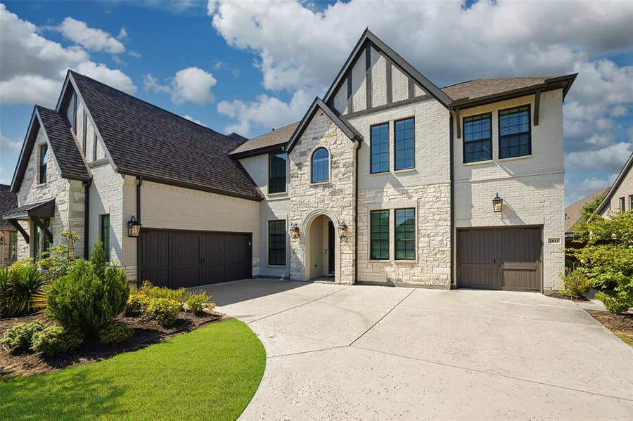 Property photo for 1611 Cottonwood Trail, Prosper, TX