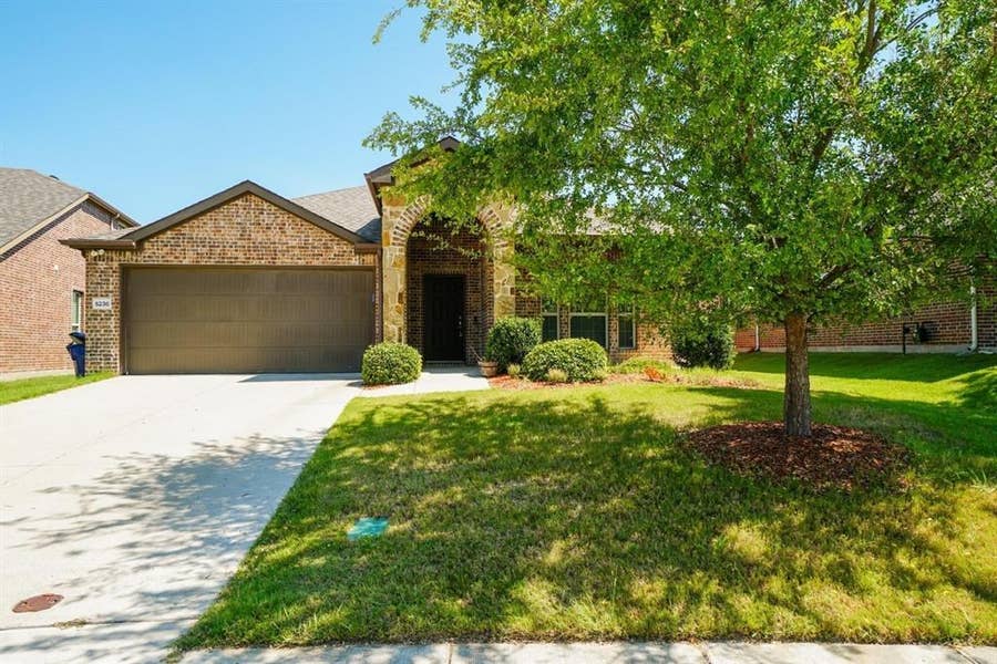 Property photo for 5236 Bear Valley Drive, McKinney, TX