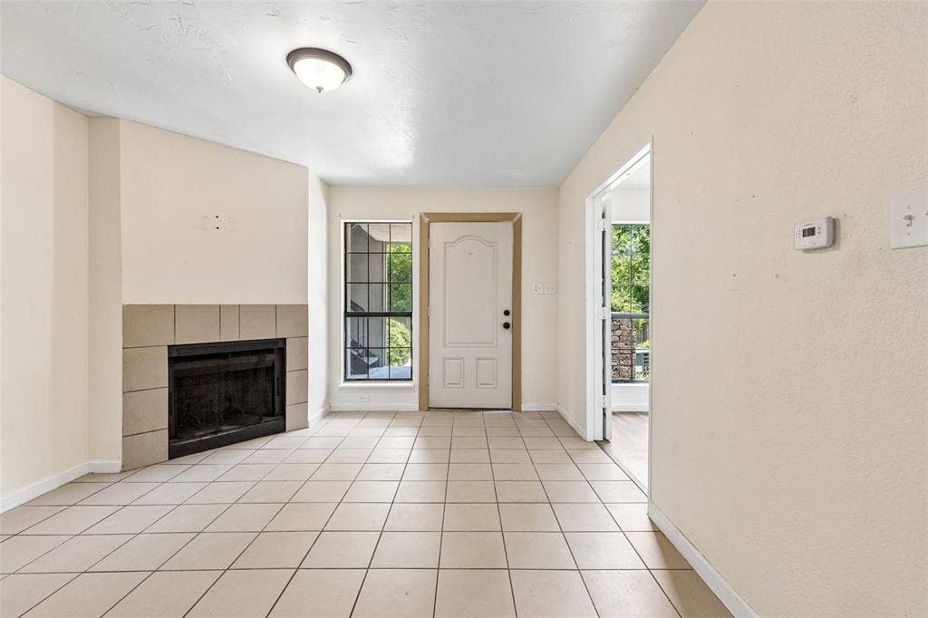 6108 Abrams Road, #610, Dallas, TX 75231 6108 Abrams Road, #610, Dallas, TX 75231