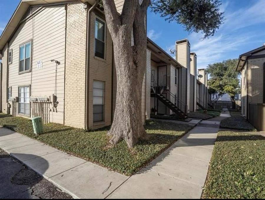 Property photo for 10650 Steppington Drive, #122, Dallas, TX