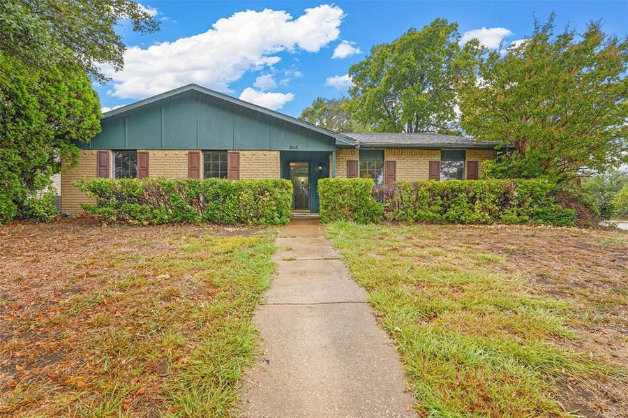 Property photo for 848 Shenandoah Drive, Plano, TX