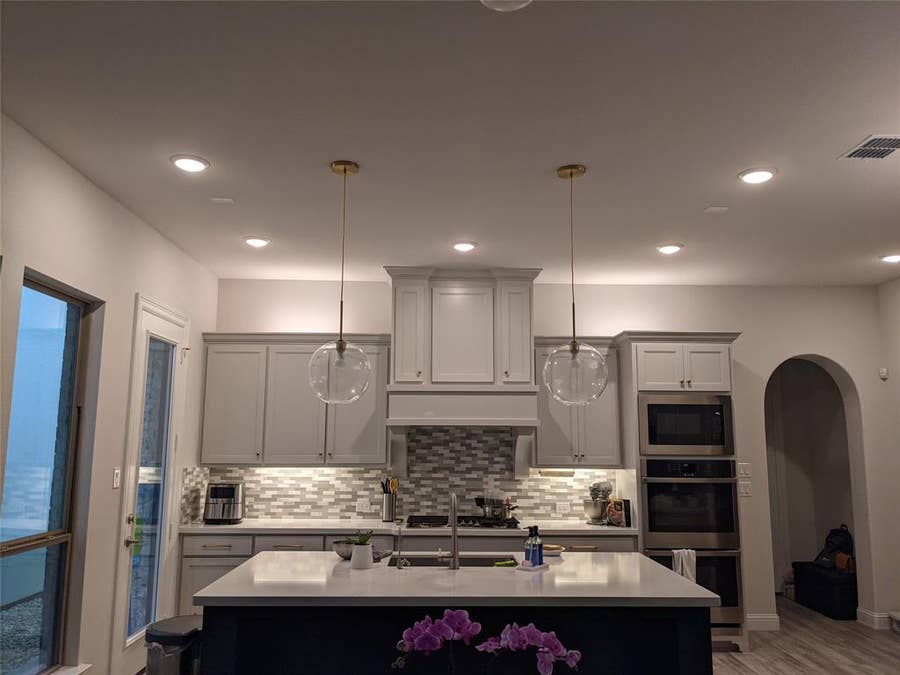 Property photo for 6869 Colonnade Drive, Irving, TX