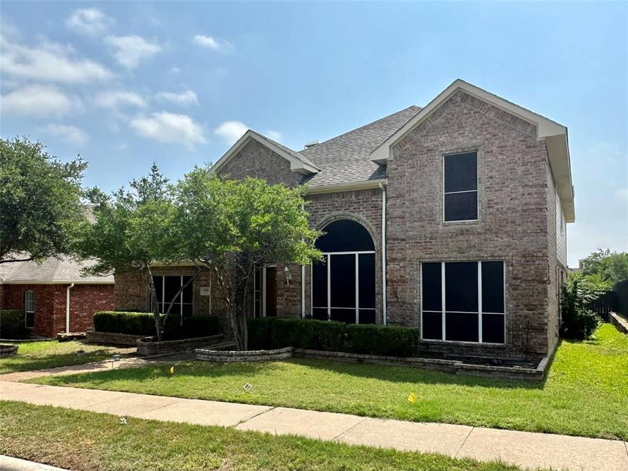 Property photo for 1008 Barrymore Lane, Allen, TX