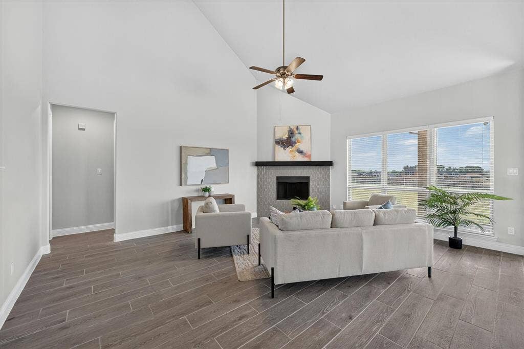 401 Berkeley Drive, Waxahachie, TX 75167 401 Berkeley Drive, Waxahachie, TX 75167