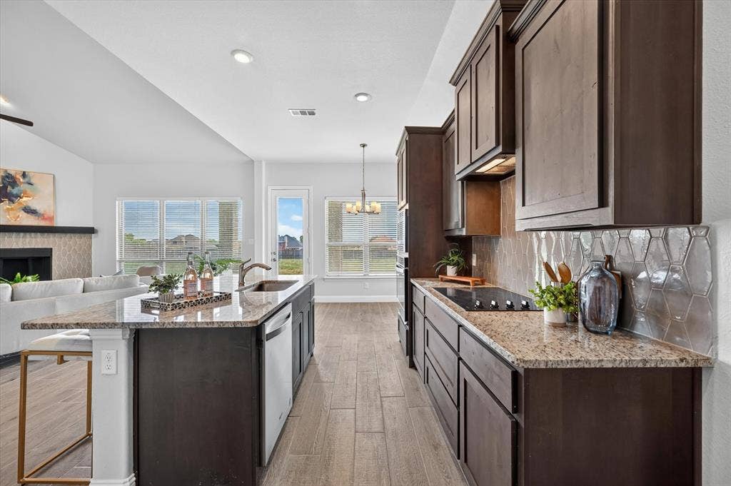 401 Berkeley Drive, Waxahachie, TX 75167 401 Berkeley Drive, Waxahachie, TX 75167
