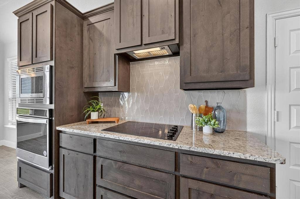 401 Berkeley Drive, Waxahachie, TX 75167 401 Berkeley Drive, Waxahachie, TX 75167