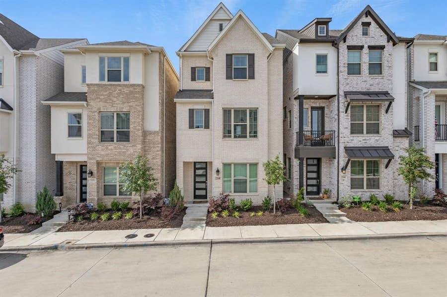 Property photo for 2248 Palomino Street, Mesquite, TX