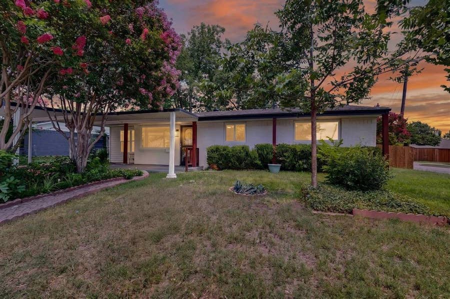 Property photo for 1125 Woodcrest Drive, Garland, TX