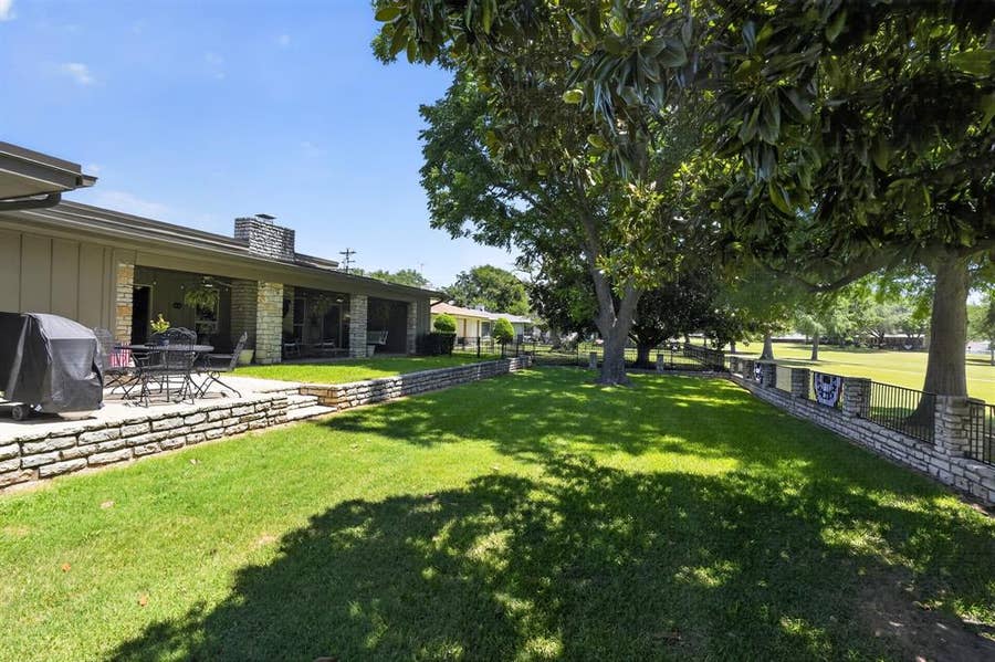Property photo for 3913 Fairway Drive, De Cordova, TX