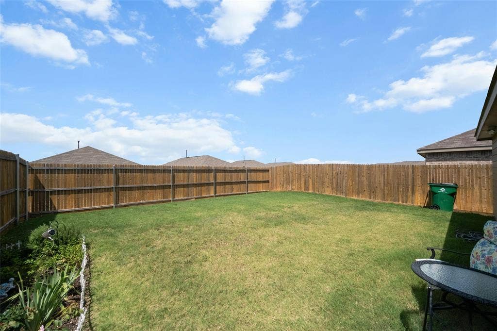 1438 Dovekie Drive, Forney, TX 75126 1438 Dovekie Drive, Forney, TX 75126